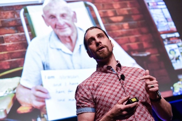 Neighbourhood networks to tackle isolation