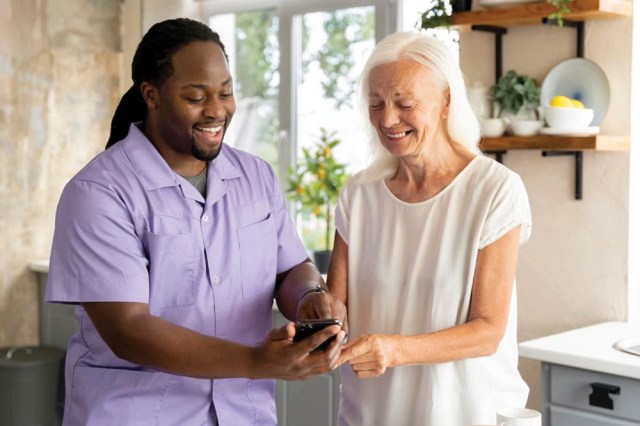 Etools SC pic-social-worker-helping-senior-woman-home-mobile