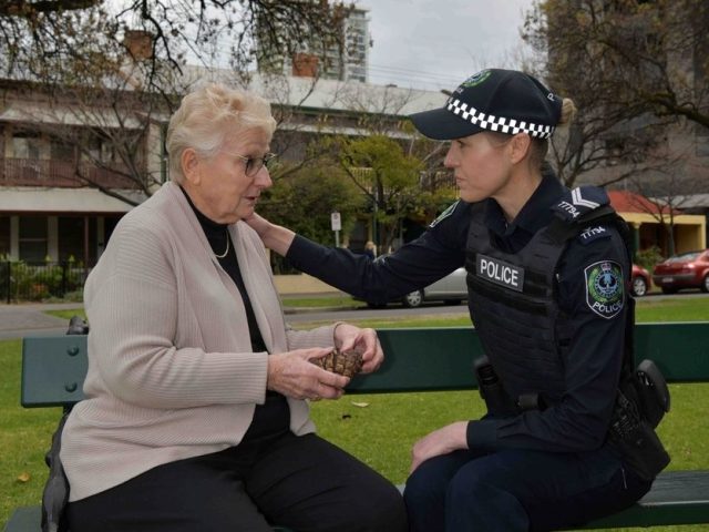 Dementia helpline supports police